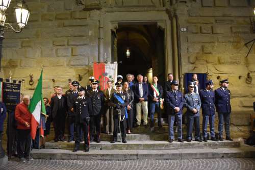 In occasione della Festa della Repubblica piazza Gabriotti si � trasformata�in un palcoscenico a scena aperta