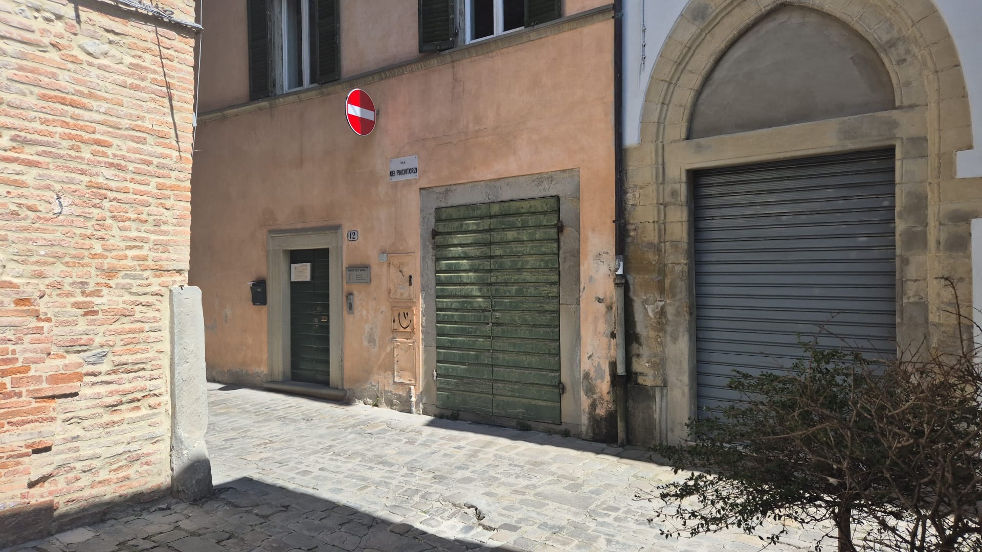 Sede di via dei Pinchitorzi Sede di via dei Pinchitorzi